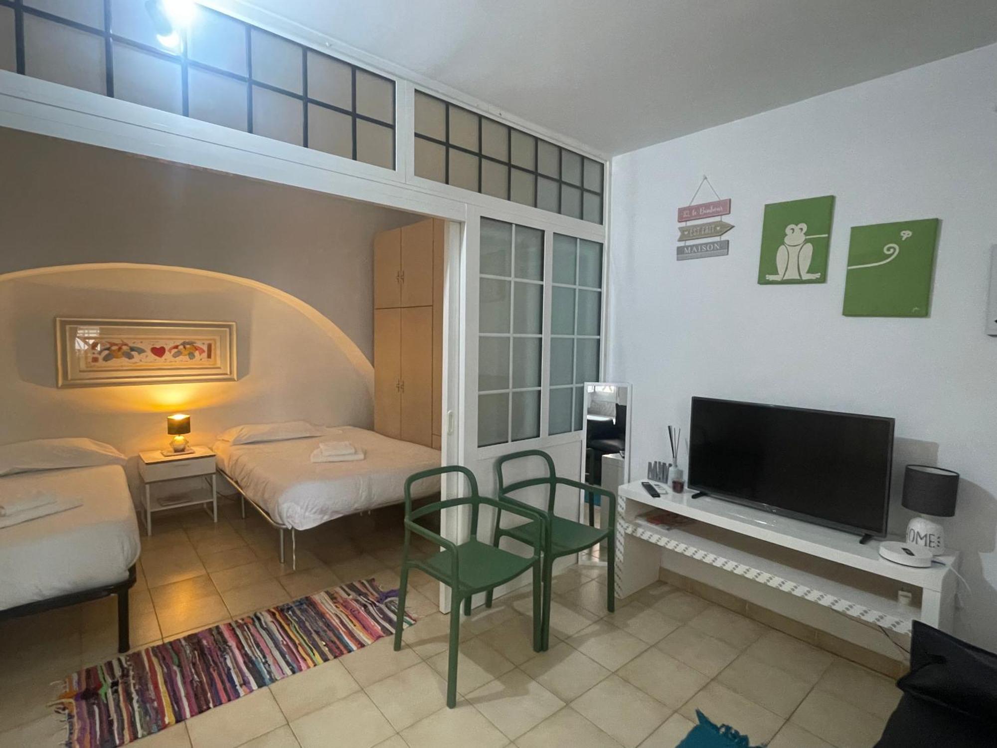 Stazione Centrale & Universita Lovely Apartment Bari Kültér fotó